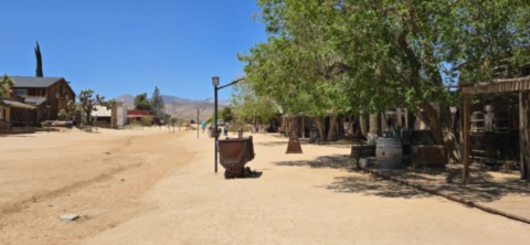 Pioneertown Mane street