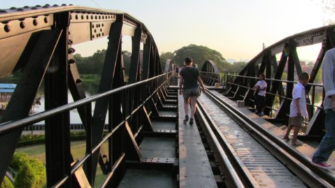 Le pont ouvert aux piétons.