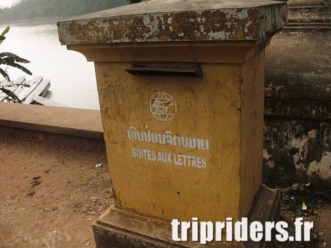 Boite aux lettres époque française