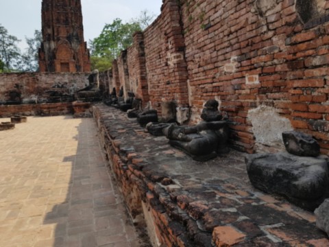 Ruines trés anciennes