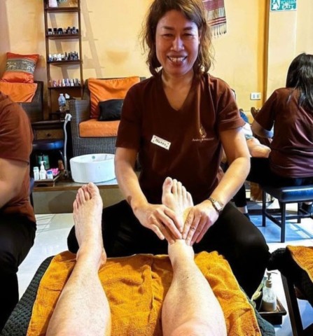 Massages thaïlandais Massages thaïlandais des jambes