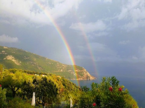 Cargese arc en ciel