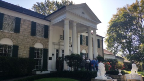 La maison d'Elvis et famille