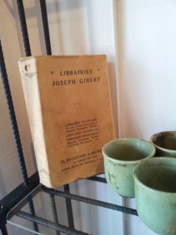 Livre francais exposée